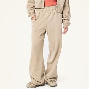 P.E NATION Eastside Trackpant Oxford Tan Sweatpants $129 NWT Small